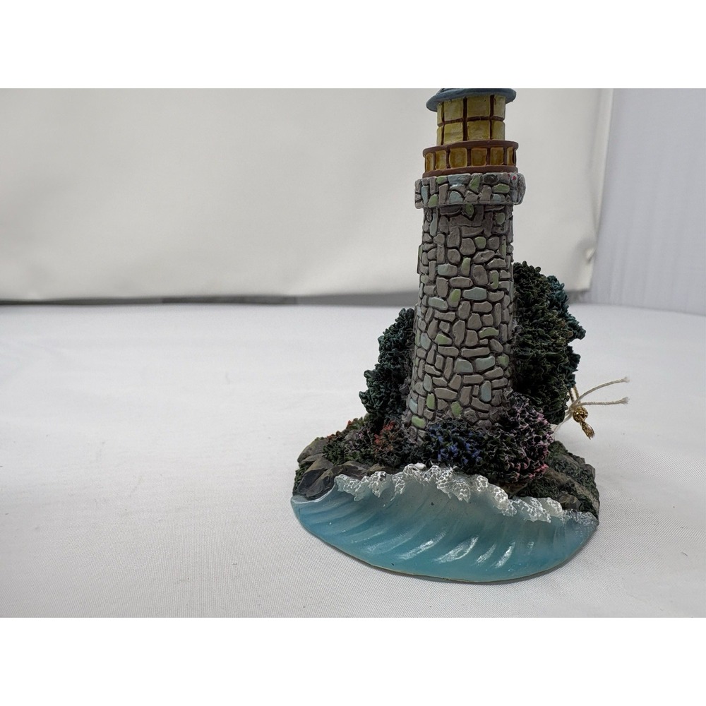 Vintage Thomas Kinkade Illuminated Series Ornament "Cottage Shore Lighthouse" - Picture 5 of 9